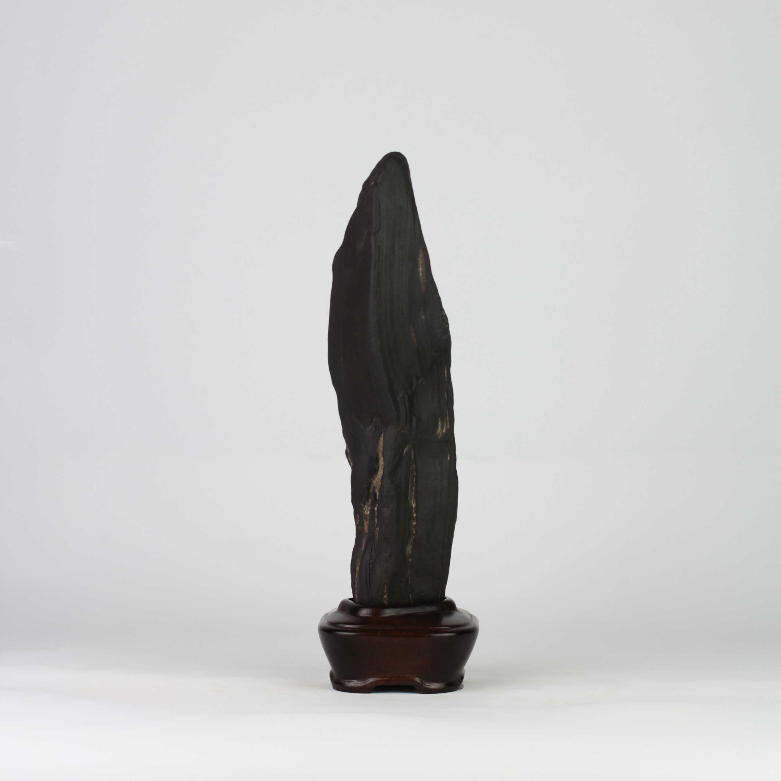 Suiseki Figure - "Obelisk" - Image 1